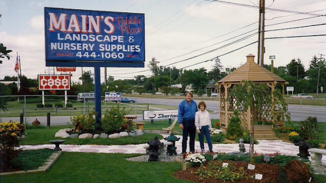 Main’s Landscape Supply – Southfield